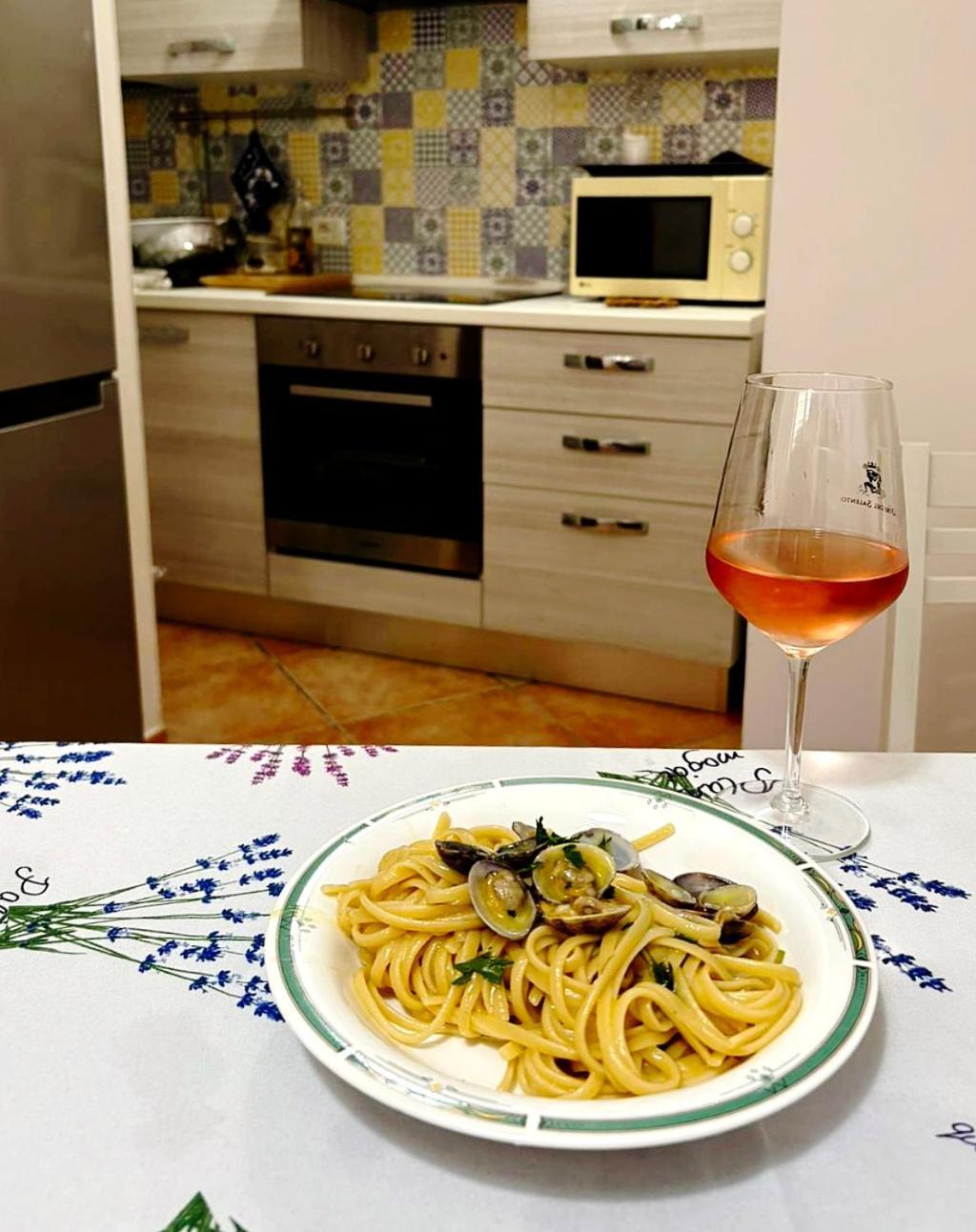 La Casetta Al Mar 切萨雷奥港 外观 照片
